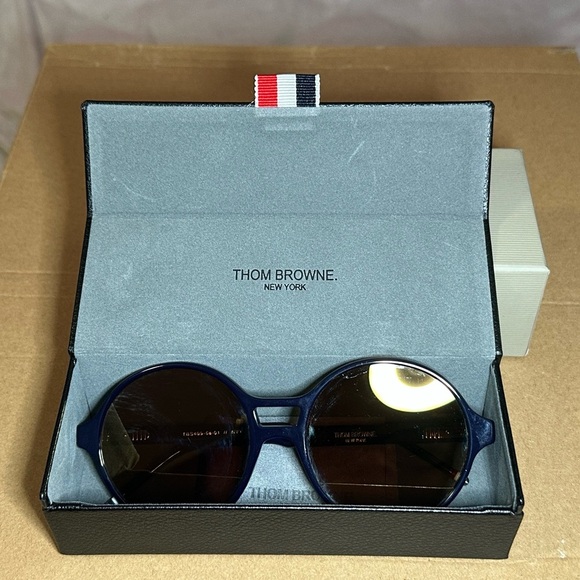 Authentic Thom Browne 58MM Round Sunglasses – Navy – NIB - Picture 3 of 10